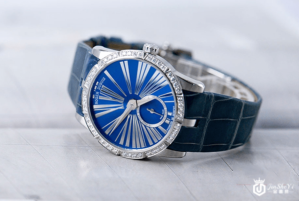 为啥回收名手表都要罗杰杜彼女士款?又飒又潮,谁能不爱 为啥回收名手表都要罗杰杜彼女士款?又飒又潮,谁能不爱