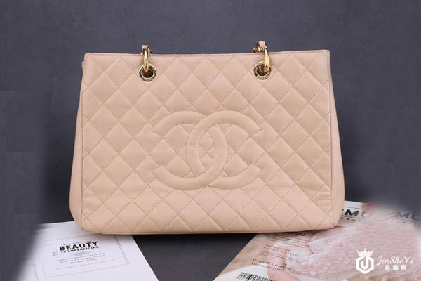 香奈儿gst奶茶色包包正面展示图 香奈儿gst奶茶色包包正面展示图
