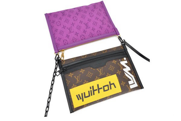 LV FLAT老花帆布邮差包M44641展示图 LV FLAT老花帆布邮差包M44641展示图