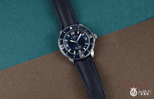 回收名手表宝珀五十噚系列有无人要?弄潮复古你说呢? 回收名手表宝珀五十噚系列有无人要?弄潮复古你说呢?