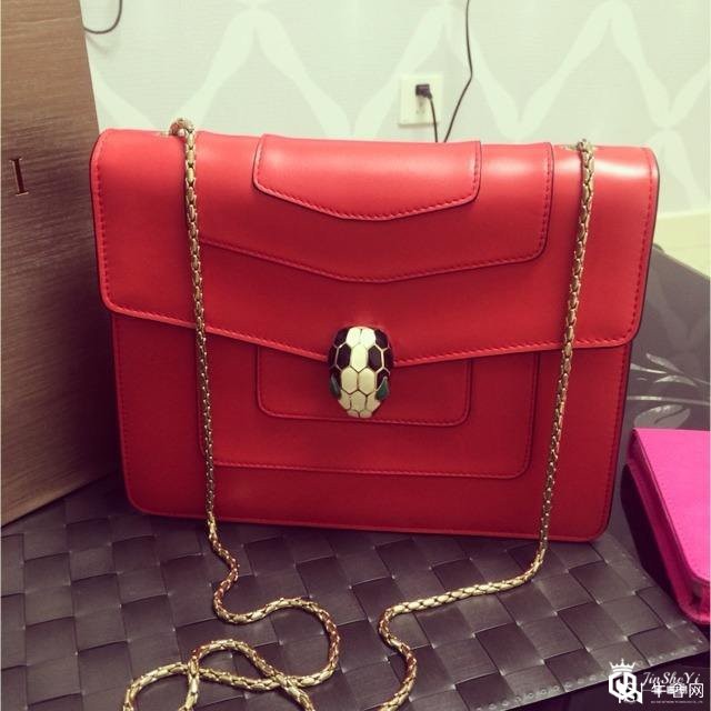 宝格丽蛇头包回收