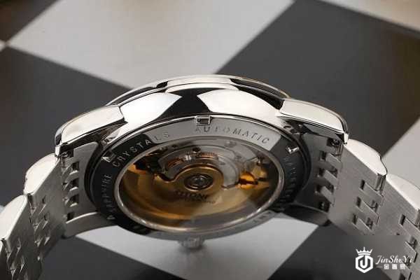 日期显示梅花男士系列名表回收几折 工薪阶级有望入手 日期显示梅花男士系列名表回收几折 工薪阶级有望入手