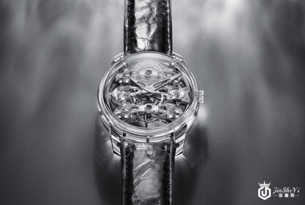 芝柏Quasar Light系列手表回收价靠高级银色能涨一波吗？