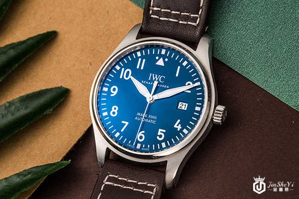 万国的表3万多两年能卖多少钱