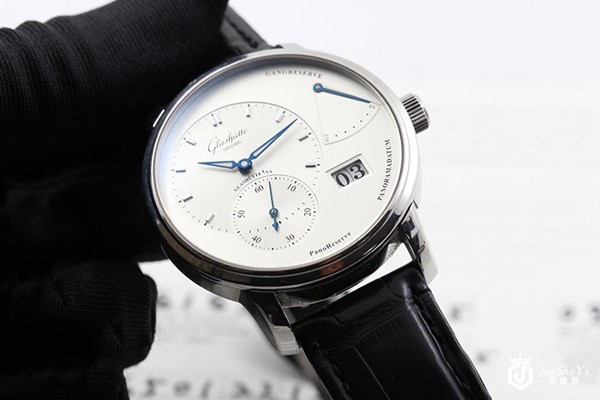 格拉苏蒂原创偏心月相腕表回收几折,二手格拉苏蒂原创腕表回收什么价格? 格拉苏蒂原创偏心月相腕表回收几折,二手格拉苏蒂原创腕表回收什么价格?