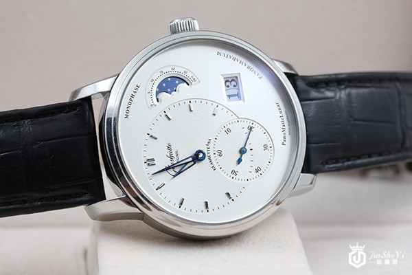 格拉苏蒂原创偏心月相腕表回收几折,二手格拉苏蒂原创腕表回收什么价格? 格拉苏蒂原创偏心月相腕表回收几折,二手格拉苏蒂原创腕表回收什么价格?