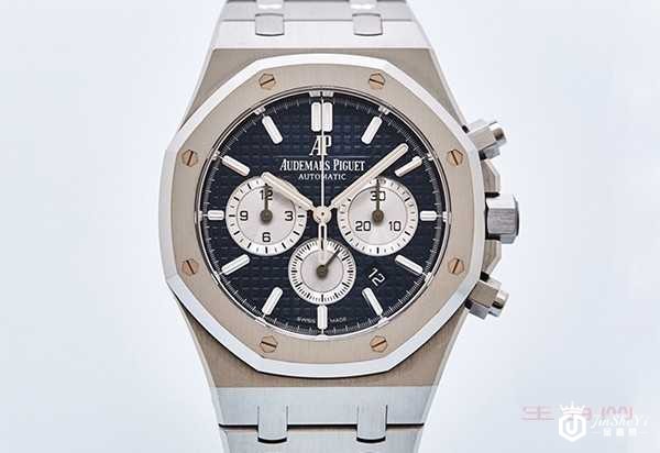 二手爱彼皇家橡树系列蓝盘自动机械男士手表图 二手爱彼皇家橡树系列蓝盘自动机械男士手表图