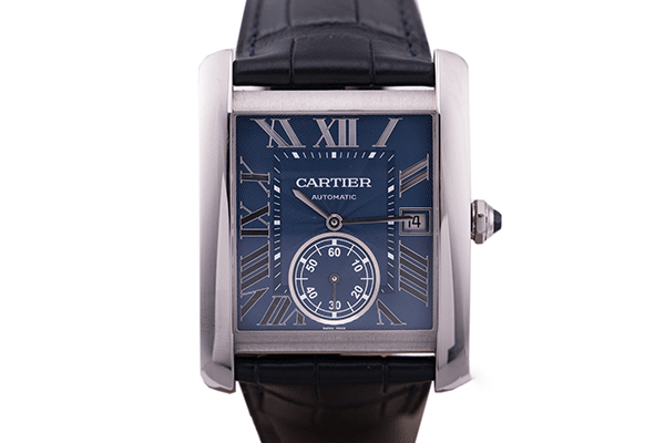 卡地亚山度士手表