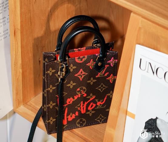 lv钱包回收能卖多少钱