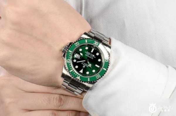 二手劳力士潜航者116610-LV 97200绿水鬼手表佩戴图片