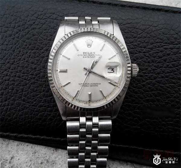 买来十几年的劳力士手表能回收多少钱 买来十几年的劳力士手表能回收多少钱