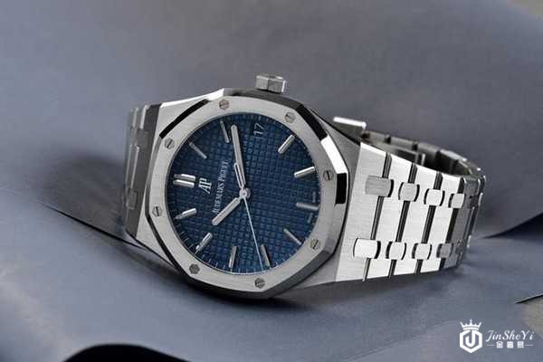 正规二手名表回收公司该如何选择