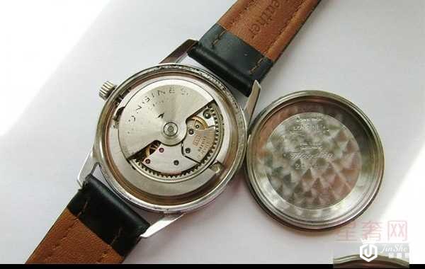 原价九千的浪琴手表回收是几折