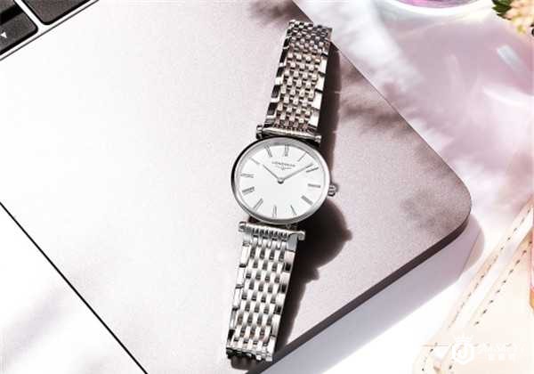 回收浪琴名表价格基本在公价几折上下