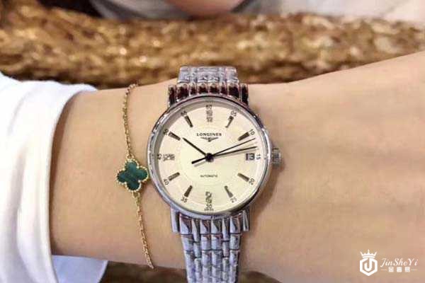 浪琴女士手表回收价格一般是原价的几折