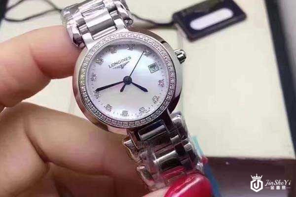 浪琴女士手表回收价格一般是原价的几折