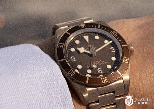 帝舵表回收店如何选择