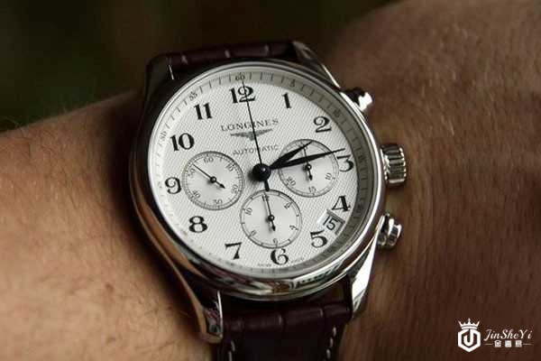 回收浪琴手表一般几折 估价主要看什么 