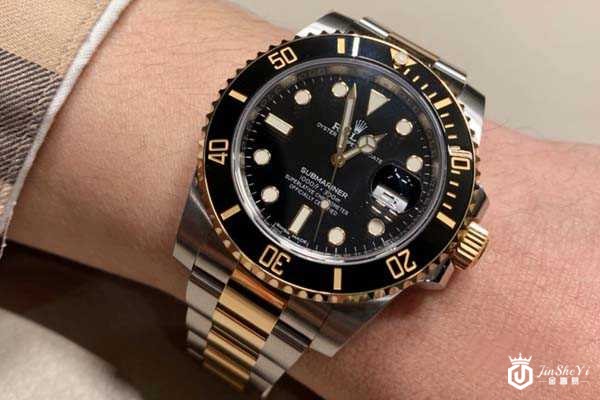 旧款劳力士金黑水鬼回收价与新款差别大吗 旧款劳力士金黑水鬼回收价与新款差别大吗