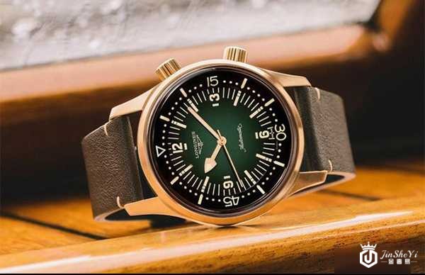 买来花了一万浪琴机械表回收能卖多少钱