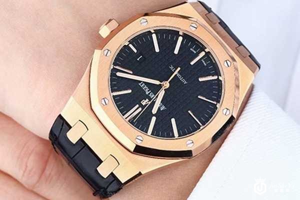 爱彼15400玫瑰金二手价格如何回收才能更高