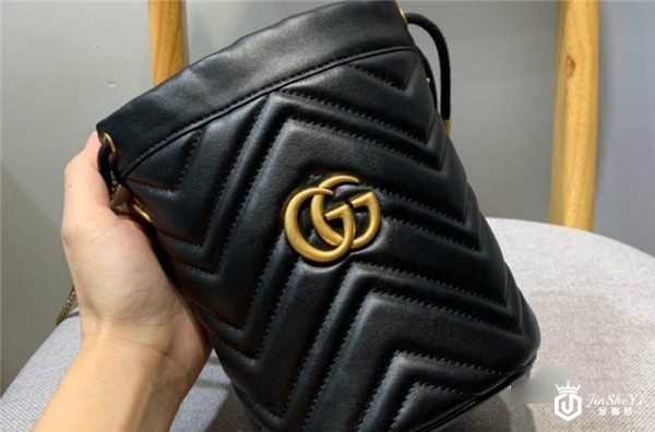 gucci迷你水桶包回收价有原价几折呢
