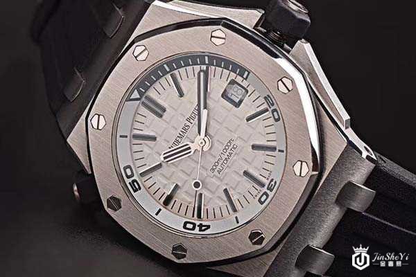 爱彼皇家橡树回收行情怎么样 附件齐全加分吗 爱彼皇家橡树回收行情怎么样 附件齐全加分吗