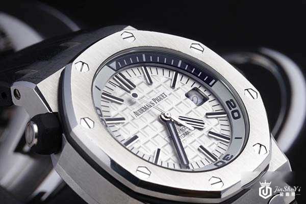 爱彼皇家橡树回收行情怎么样 附件齐全加分吗 爱彼皇家橡树回收行情怎么样 附件齐全加分吗