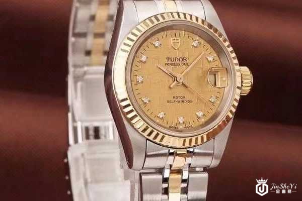 金手表回收价格怎么查询 上这一键见分晓