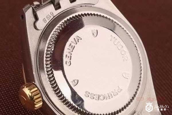 金手表回收价格怎么查询 上这一键见分晓