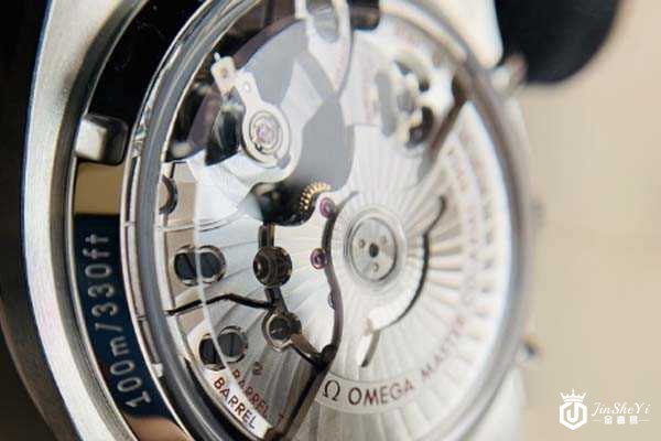  欧米茄大海马9300机芯腕表回收价格是多少