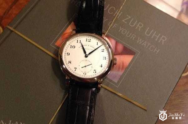 回收名表通常打几折 保值空间如何 