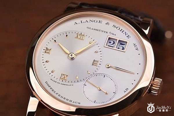 线上回收手表的微信号可信吗