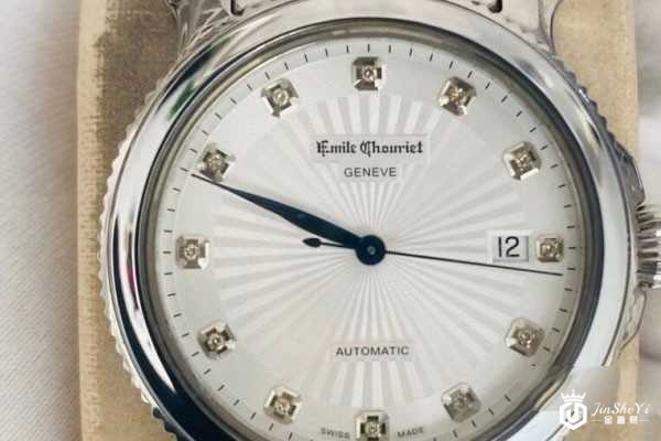 小品牌的手表去哪里回收可以降低价值的耗损