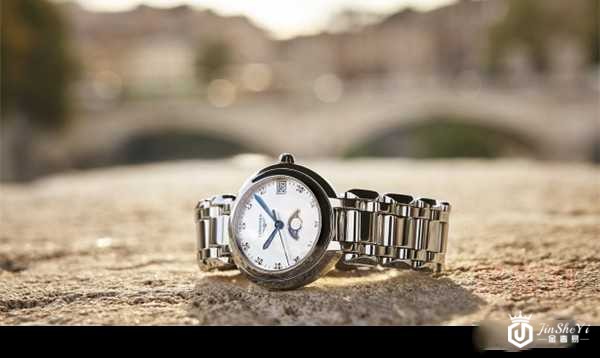 戴了4年的浪琴回收能卖多少钱 戴了4年的浪琴回收能卖多少钱