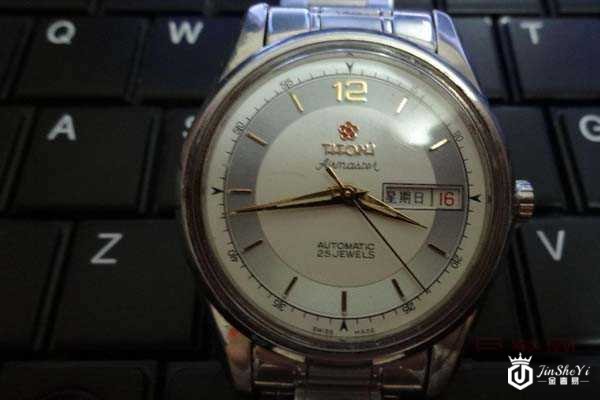 公价8000梅花二手手表回收多少钱