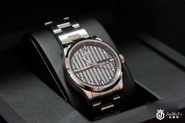 二手手表回收站点多如牛毛 如何选择有奥秘