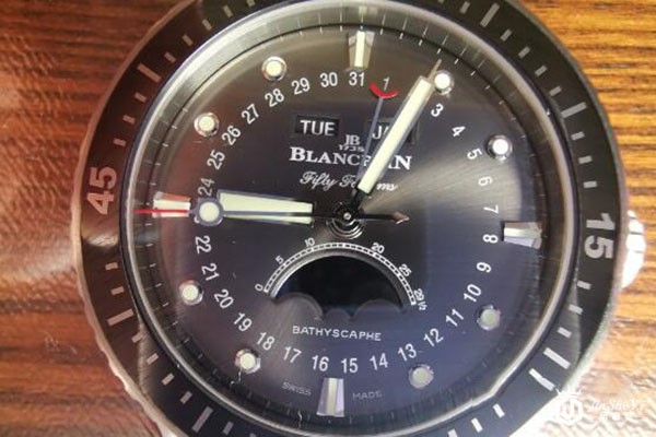 深圳宝珀手表回收