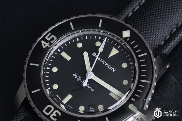 宝珀回收价格多少钱