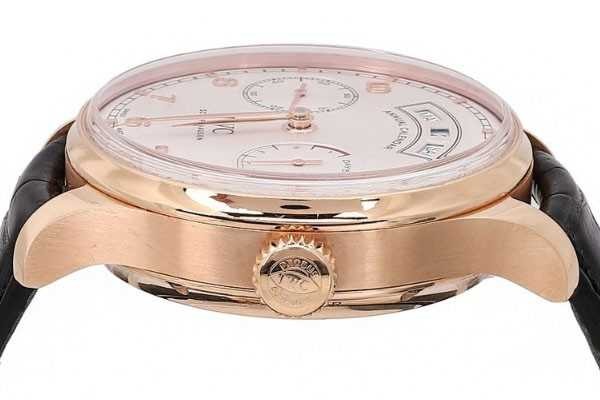 万国葡7二手价格都是一样的吗