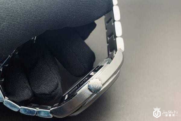 三十年的欧米茄值钱吗 怎么回收利益最大