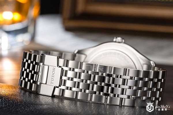 二手手表回收标准一般有哪些 