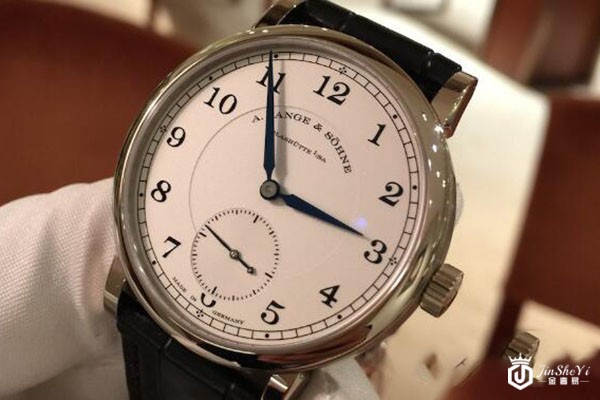 朗格手表回收价格