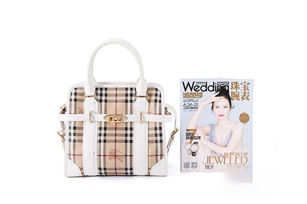 巴宝莉包包回收