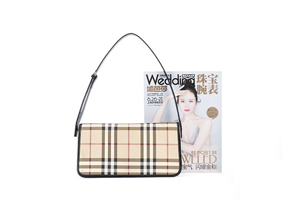 巴宝莉包包回收