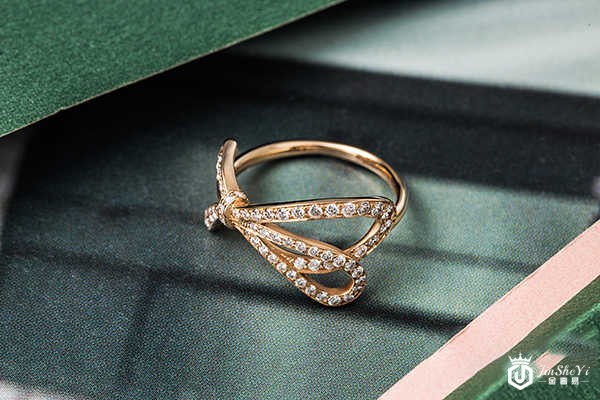 哪里回收一克拉蒂芙尼钻戒