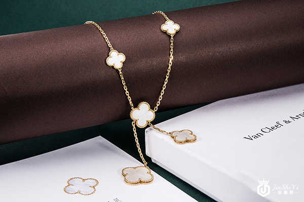 回收梵克雅宝项链