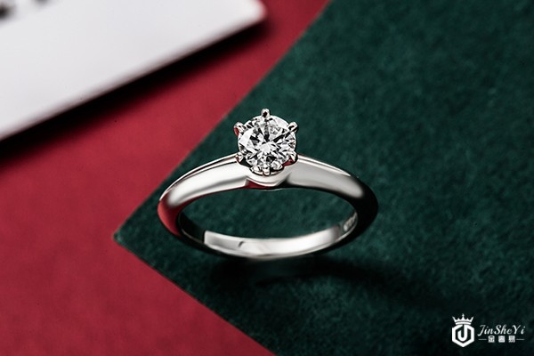 深圳蒂芙尼18k钻戒回收价格是多少钱？