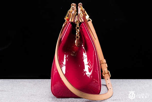 北京哪里回收lv包包