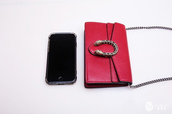 古驰包包专卖店回收一般几折